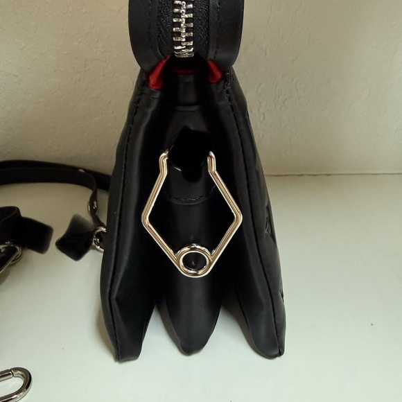 Elegant Black Bag - Picture 5 of 7